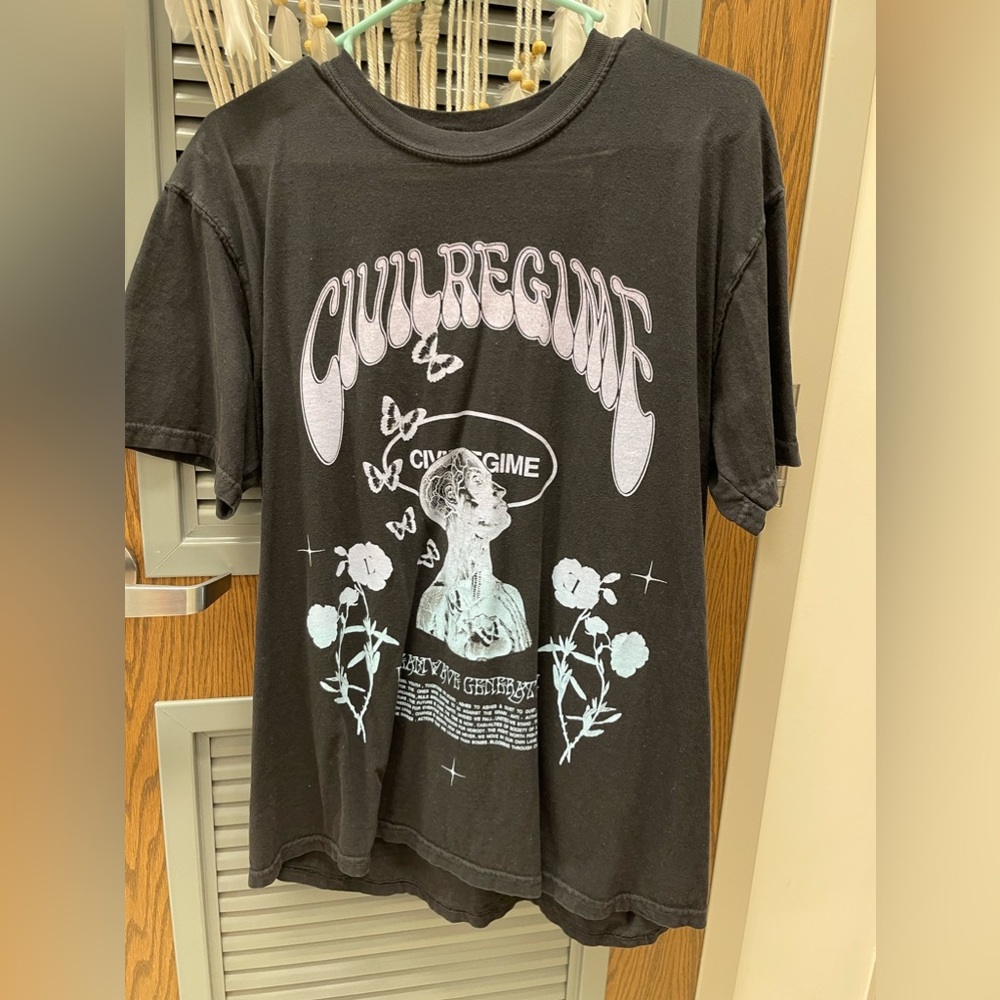 Graphic T-shirt